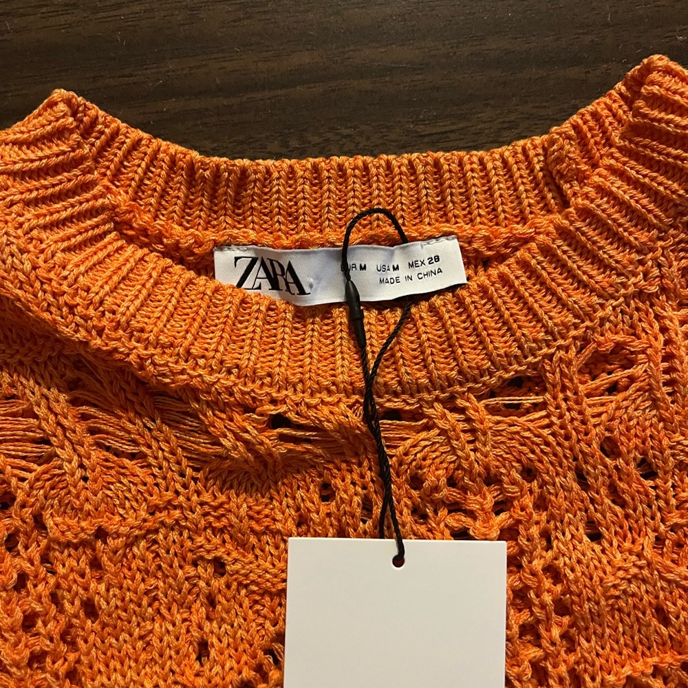NWT Zara Vibrant Orange Knit Top - Picture 3 of 3